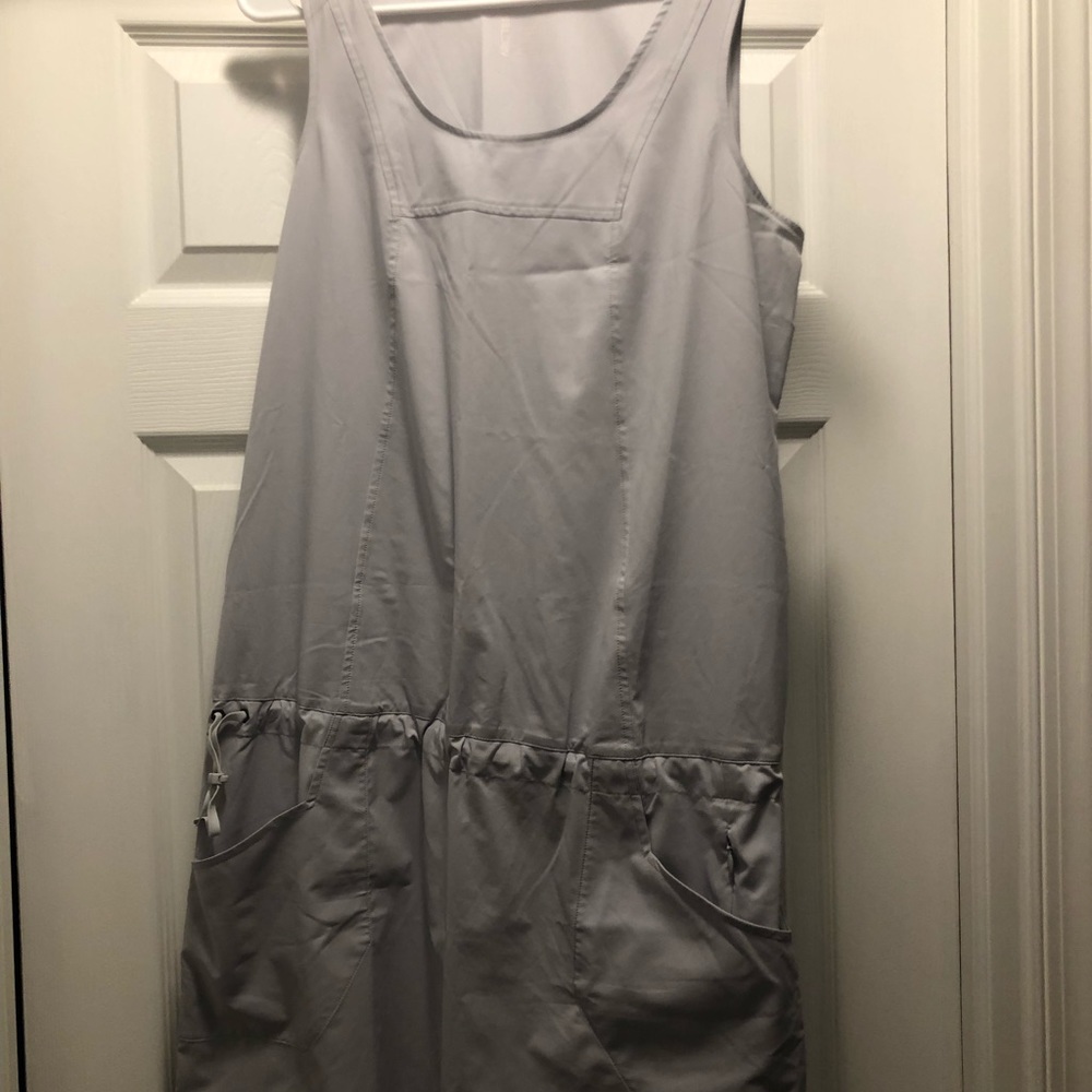 Athletic dress